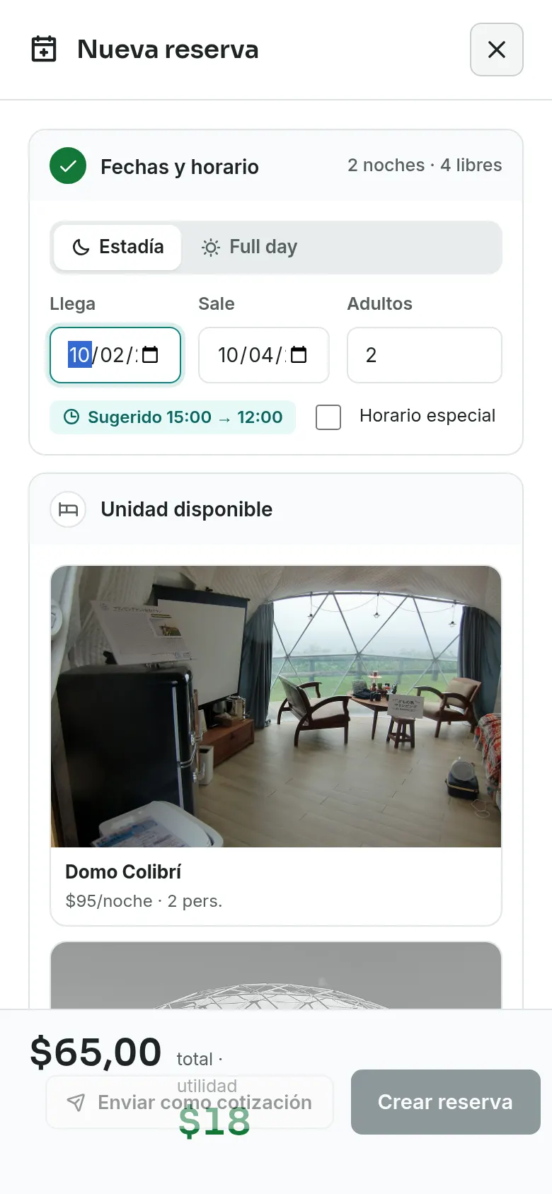 Formulario de nueva reserva en celular mostrando solo las unidades libres en esas fechas
